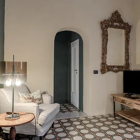 La Maison De Mavi * Florenz