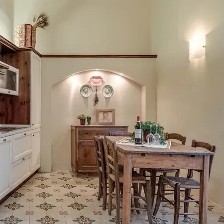 La Maison De Mavi Apartment *